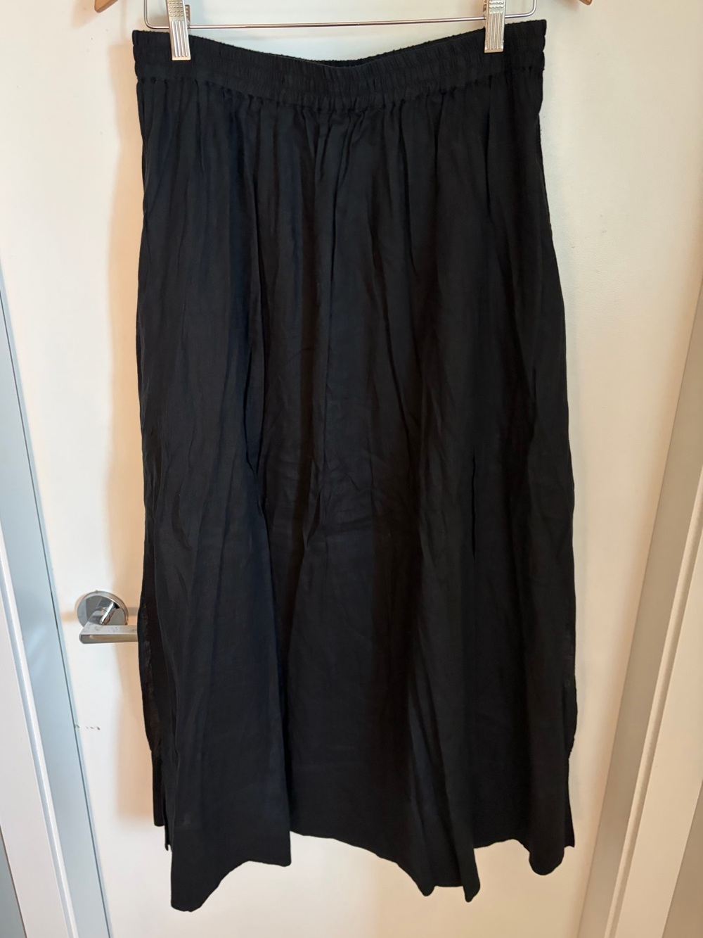 Arket Black Women's Elastic-Waist Midi Skirt
